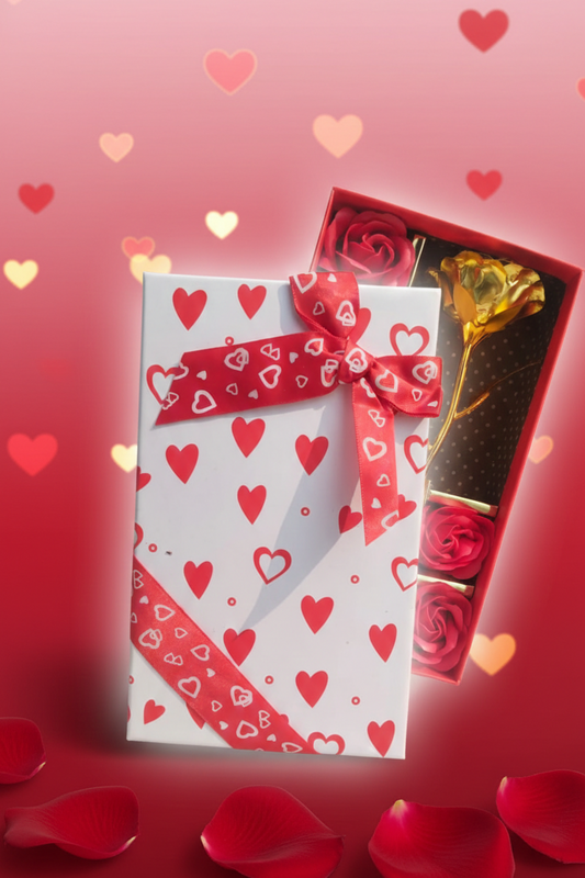 Apne pyaar ko special feel karayein is premium Golden Rose Heart Gift Box ke saath.
Romantic roses aur luxury packaging – Valentine’s Day ke liye perfect surprise gift 